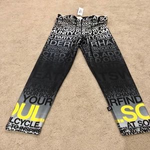 NWT SOULCYCLE CROPPED LEGGINGS